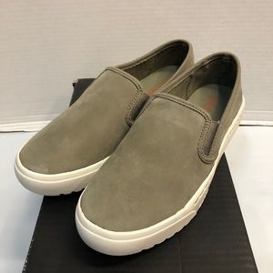 NIB Women’s SOREL Campsneak Slip On Sneakers Gray Sage